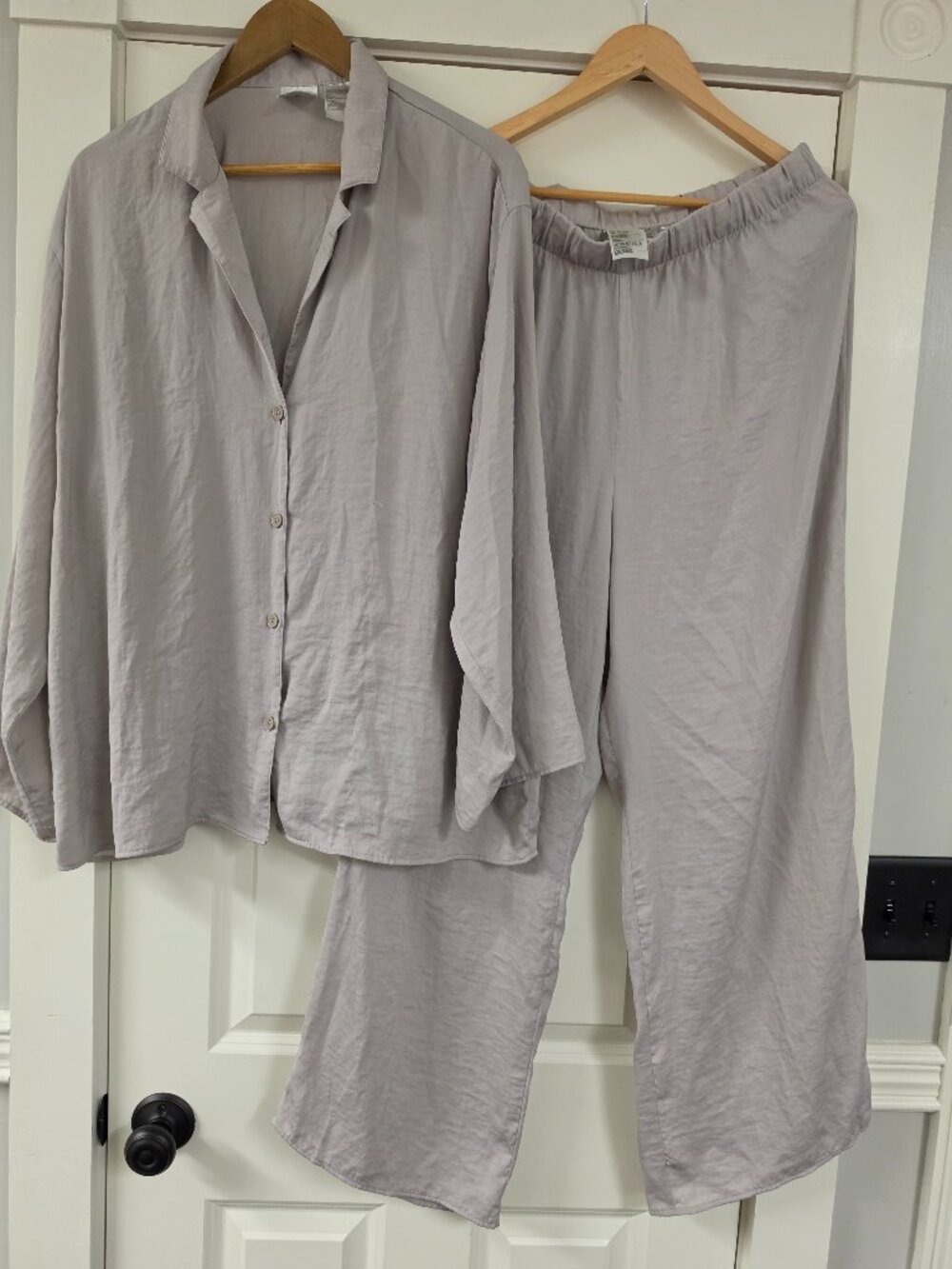 Women's Two piece lounge and sleepwear H&M set in light gray, oversized style
